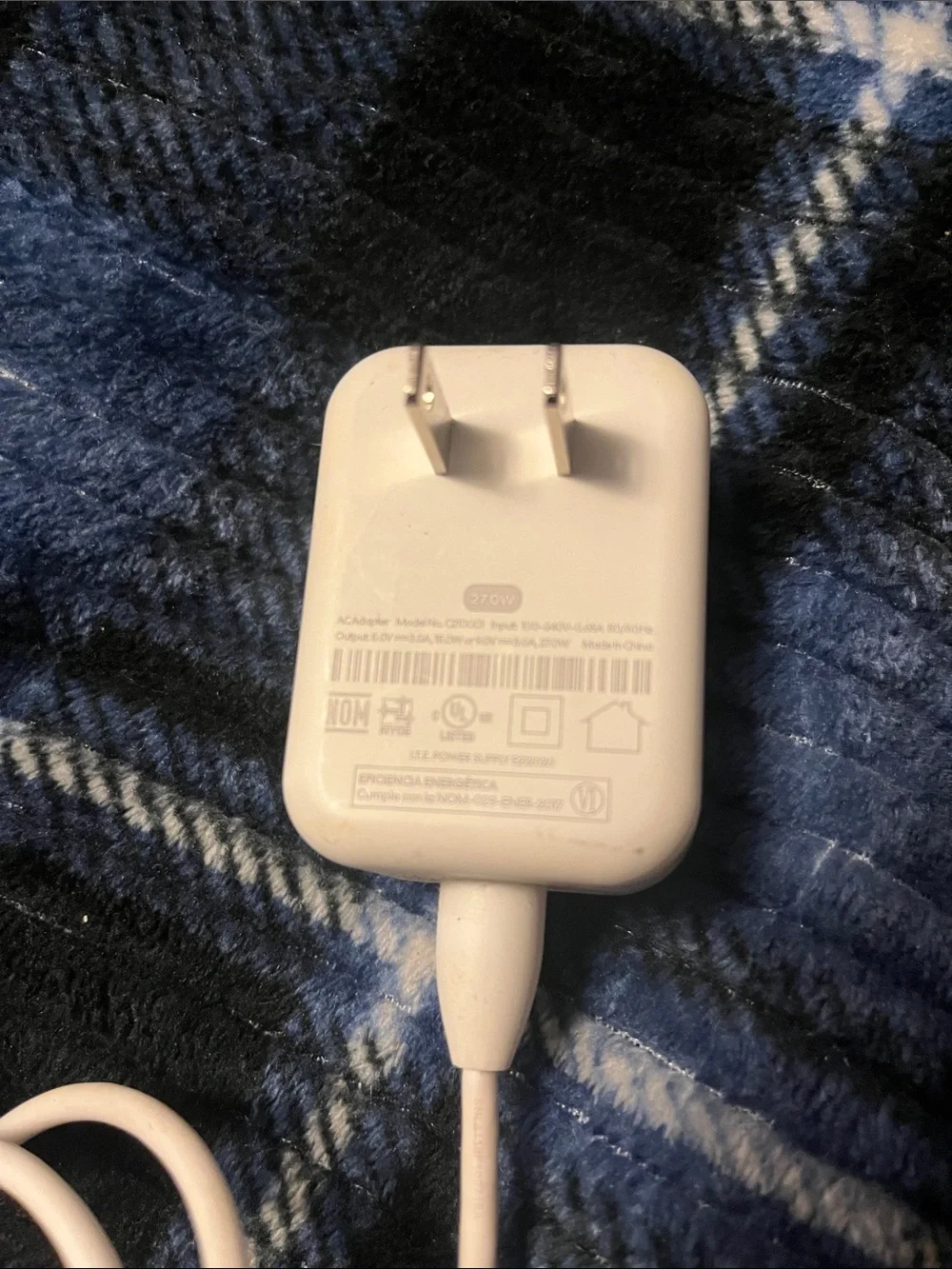 eero USB 27.0 W charger